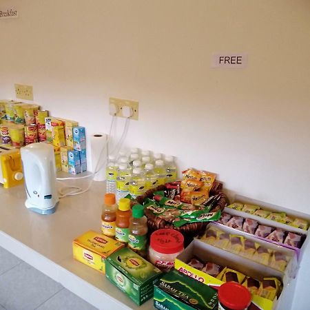 Formula One Bed&Breakfast F1 Sepang KLIA KLIA2 Kuala Lumpur International Airport Transit Nilai Bagian luar foto