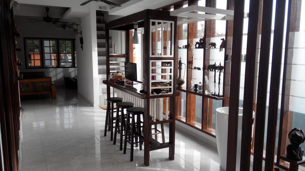 Formula One Bed&Breakfast F1 Sepang KLIA KLIA2 Kuala Lumpur International Airport Transit Nilai Bagian luar foto